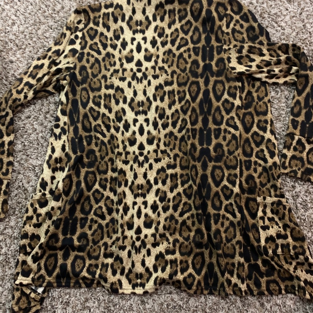 Cheetah / leopard print cardigan